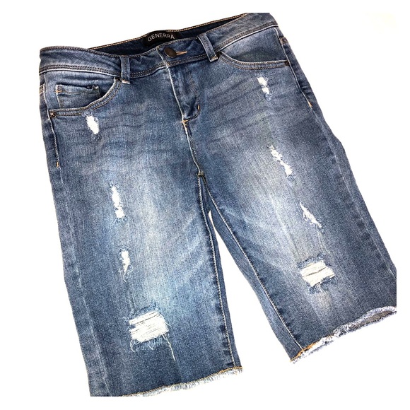 Distressed Denim Bermuda Skimmer Shorts NWOT - Picture 3 of 11